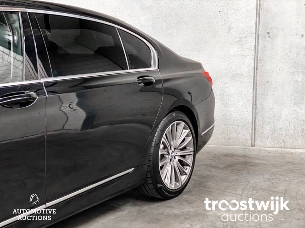 BMW 750Li High Executive Twin Power Turbo 449hp 2016 7er, PL-586-X