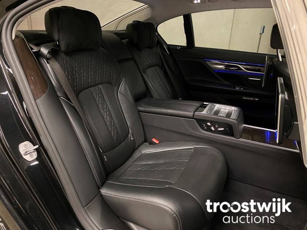 BMW 750Li High Executive Twin Power Turbo 449hp 2016 7er, PL-586-X