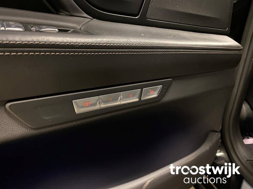 BMW 750Li High Executive Twin Power Turbo 449hp 2016 7er, PL-586-X