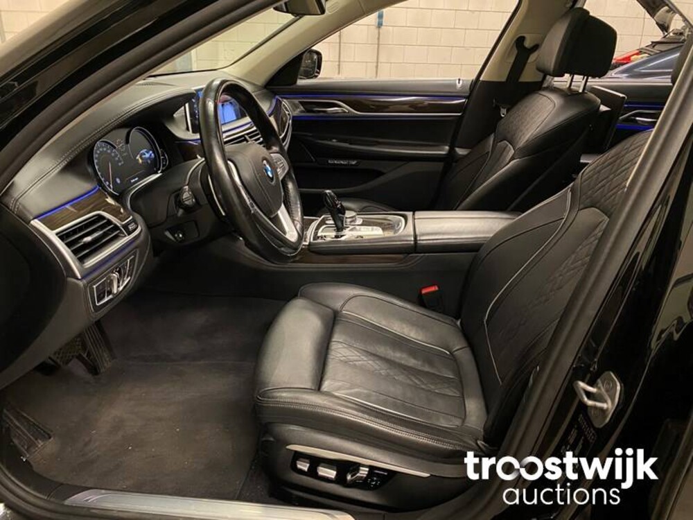 BMW 750Li High Executive Twin Power Turbo 449hp 2016 7er, PL-586-X