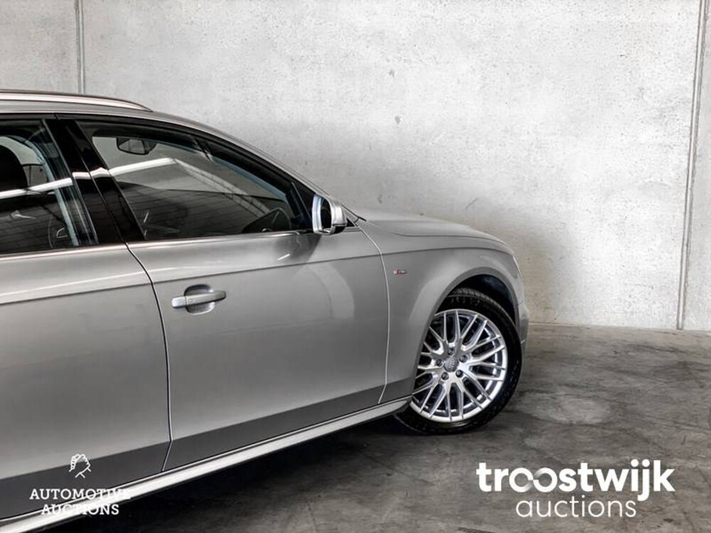 Audi A4 Avant S-Line 2.0 TDI 150PS 2015, K-350-XT