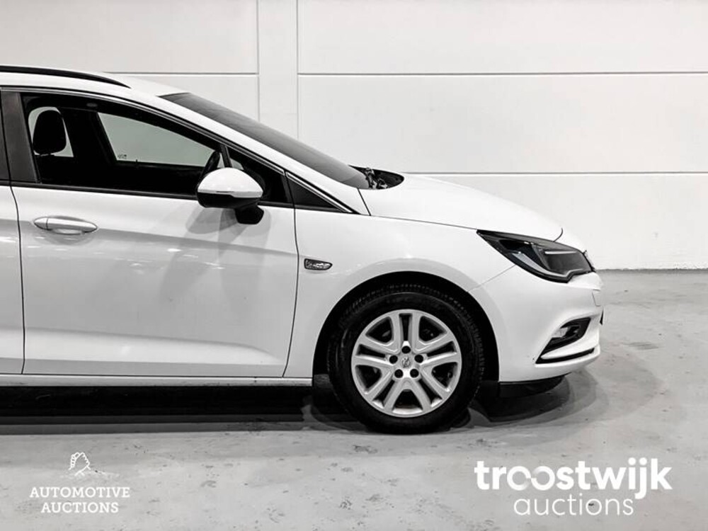 Opel Astra Sports Tourer CDTI Business+ 110 2018 -Quelle: NL-, RN-651-N