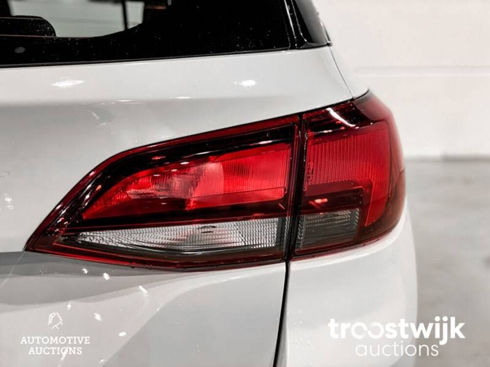 Opel Astra Sports Tourer CDTI Business+ 110 2018 -Quelle: NL-, RN-651-N