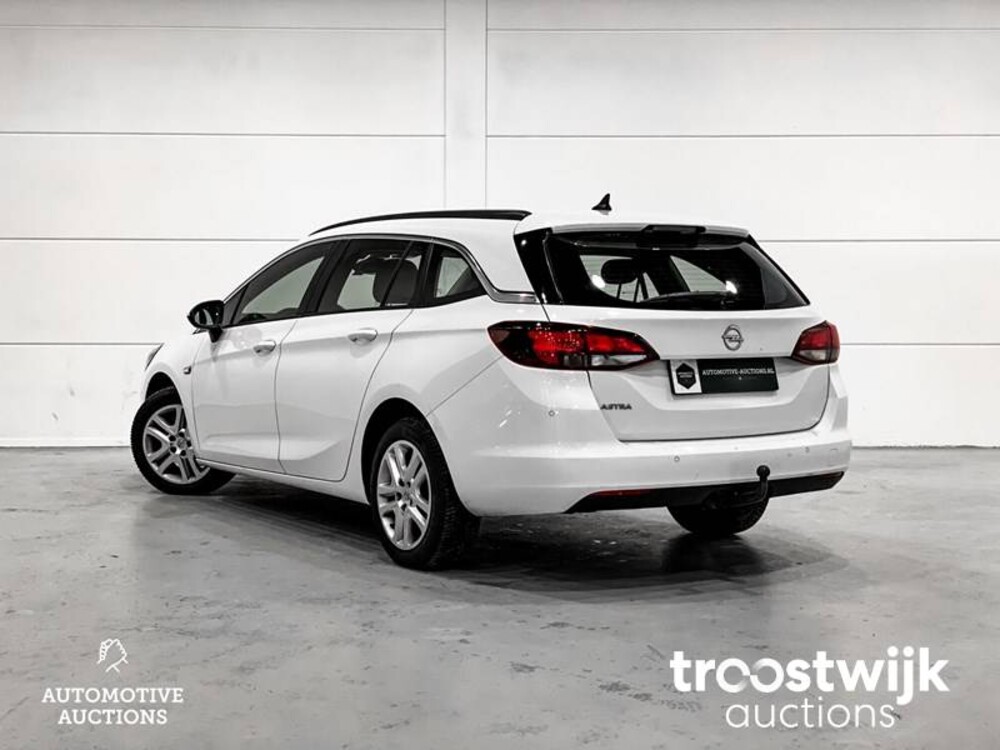 Opel Astra Sports Tourer CDTI Business+ 110 2018 -Quelle: NL-, RN-651-N