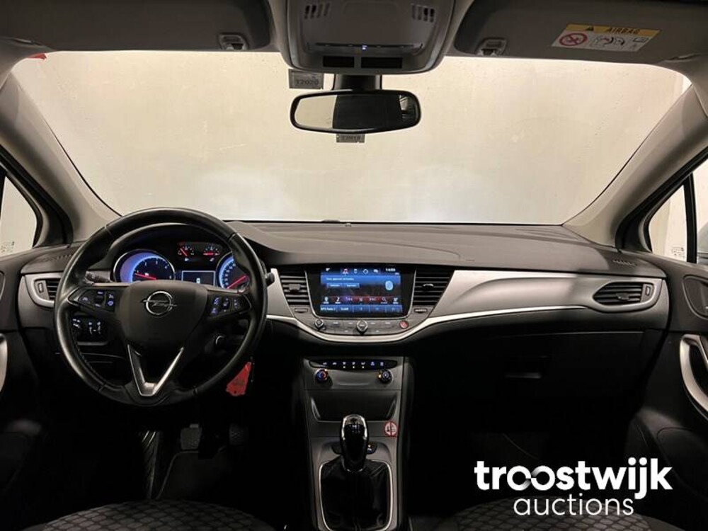 Opel Astra Sports Tourer CDTI Business+ 110 2018 -Quelle: NL-, RN-651-N