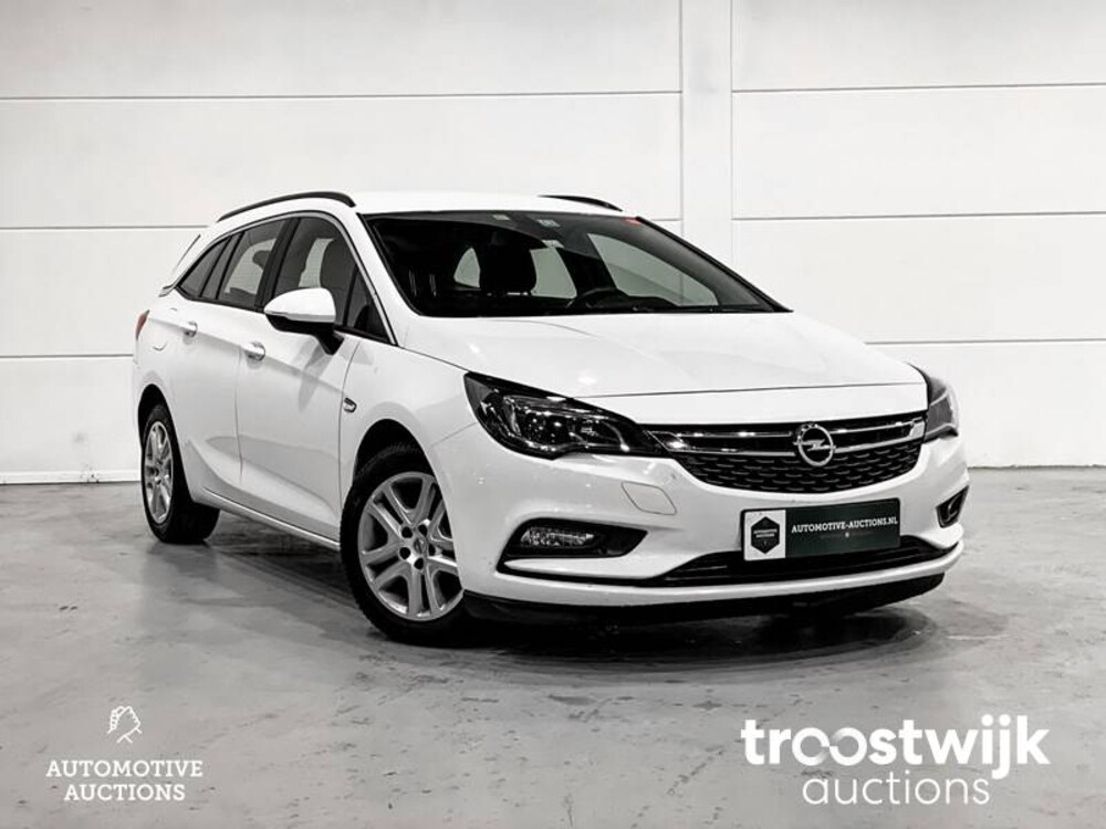 Opel Astra Sports Tourer CDTI Business+ 110 2018 -Quelle: NL-, RN-651-N