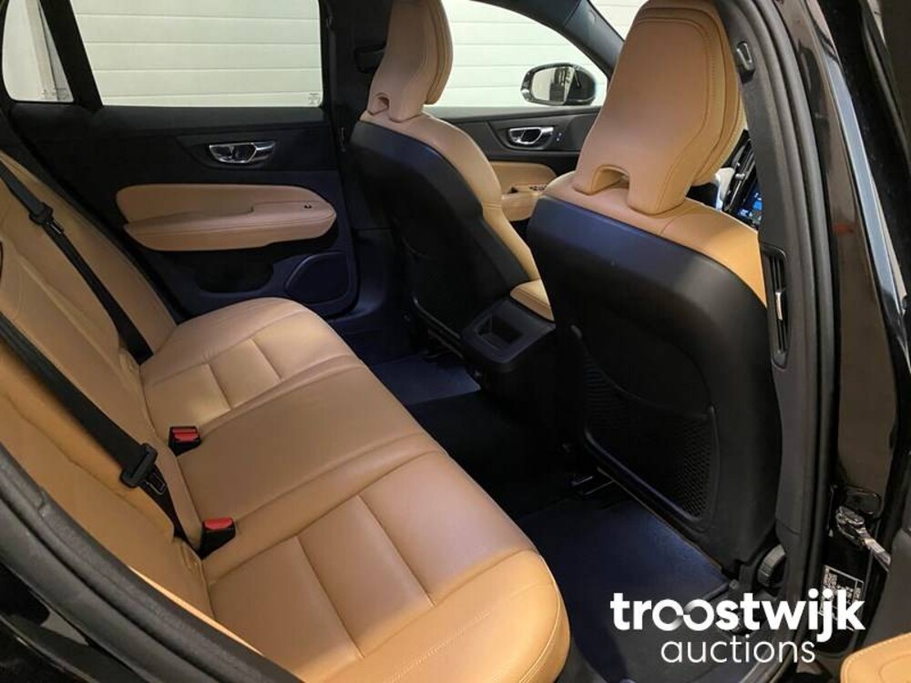 Volvo V60 D4 Inscription 190PS 2018, G-956-GR