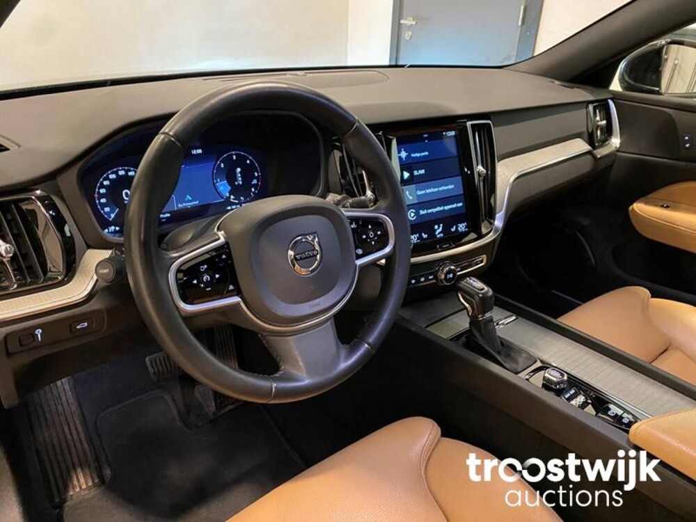 Volvo V60 D4 Inscription 190PS 2018, G-956-GR