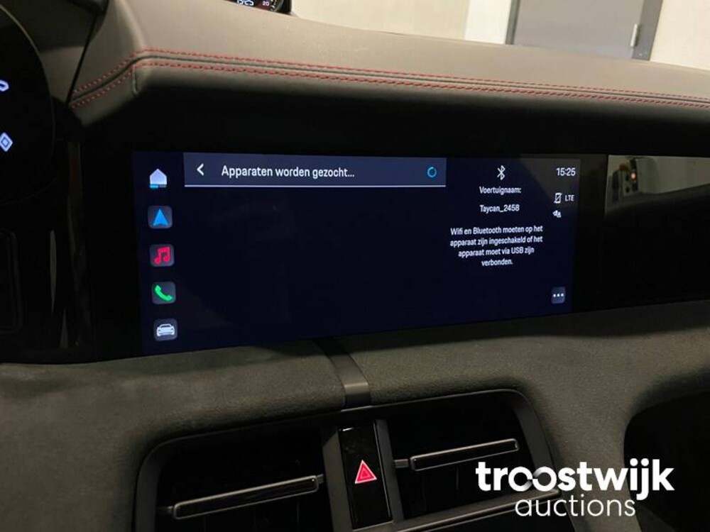 Porsche Taycan Sport Turismo GTS 84 kWh 517PS 2022 Herstellergarantie, R-954-DS