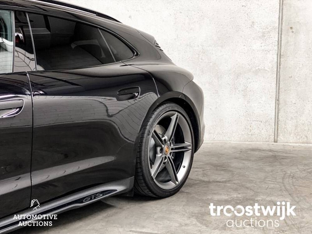 Porsche Taycan Sport Turismo GTS 84 kWh 517PS 2022 Herstellergarantie, R-954-DS