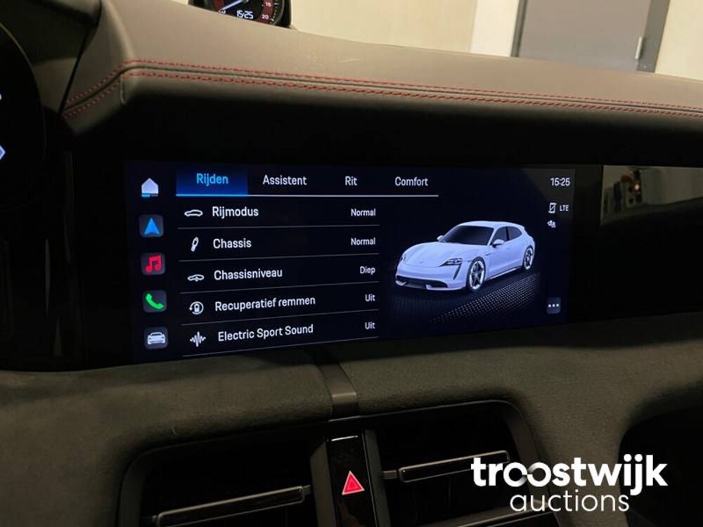 Porsche Taycan Sport Turismo GTS 84 kWh 517PS 2022 Herstellergarantie, R-954-DS
