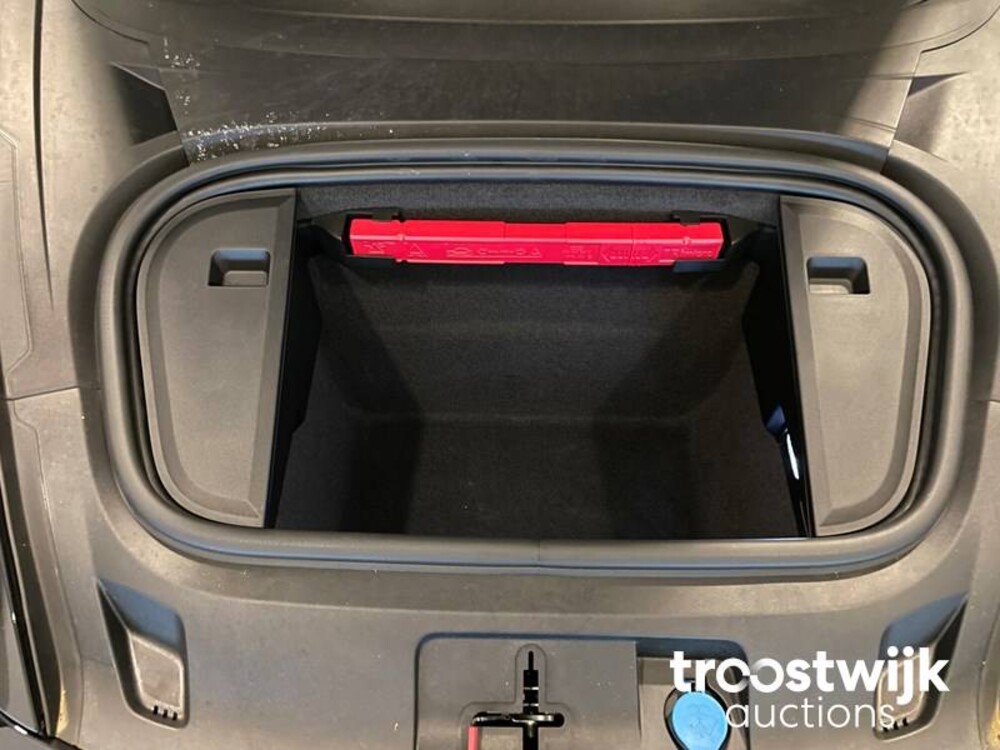 Porsche Taycan Sport Turismo GTS 84 kWh 517PS 2022 Herstellergarantie, R-954-DS