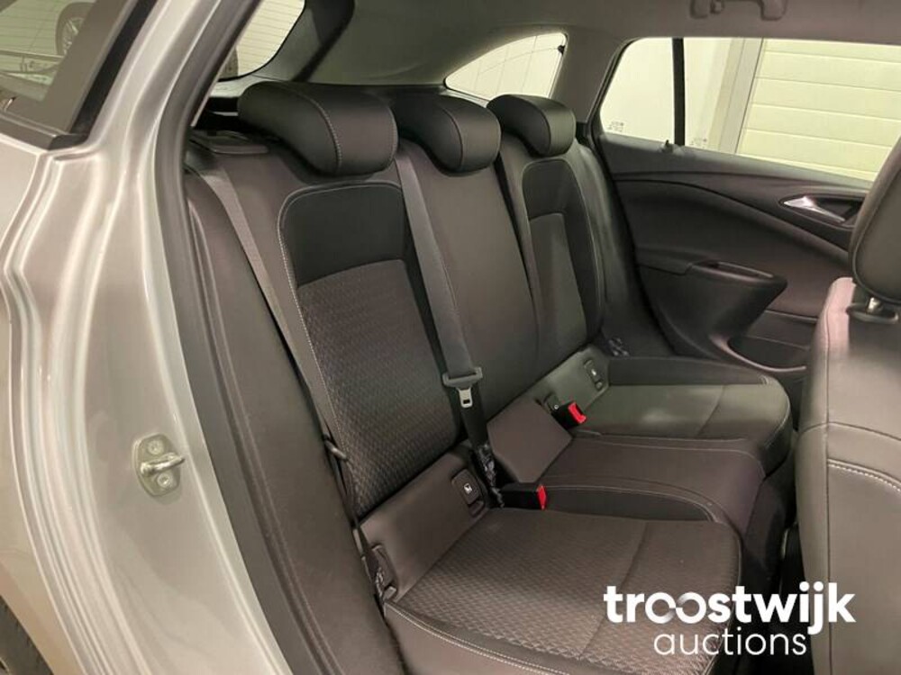 Opel Astra Sports Tourer Business Executive 105hp 2018 -Orig. NL-, RX-771-D
