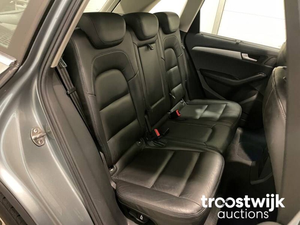 Audi Q5 TFSI Quattro Pro Line 211hp 2011 -Orig. NL-, 60-PBD-8