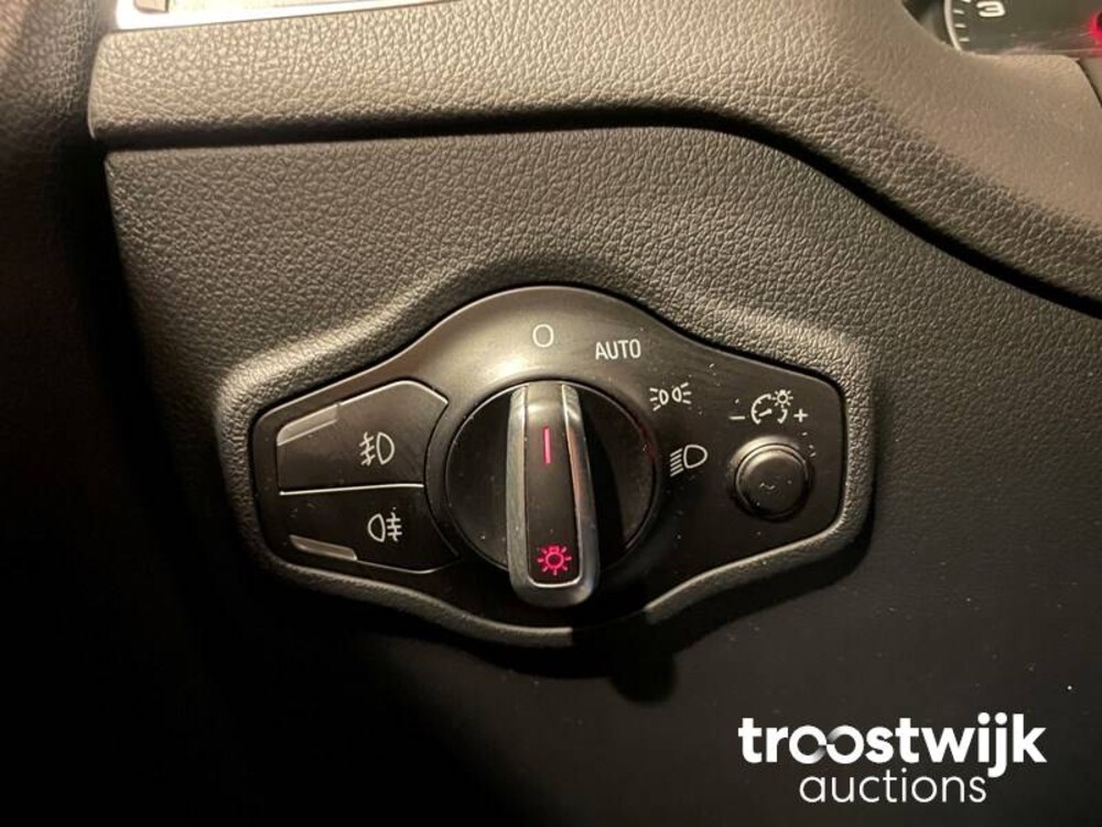 Audi Q5 TFSI Quattro Pro Line 211hp 2011 -Orig. NL-, 60-PBD-8