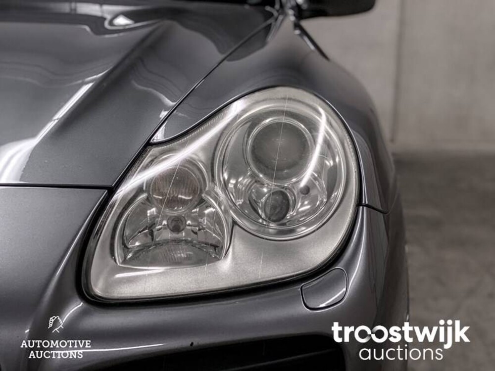 Porsche Turbo 4.5 V8 450PS 2004, 04-PN-JP