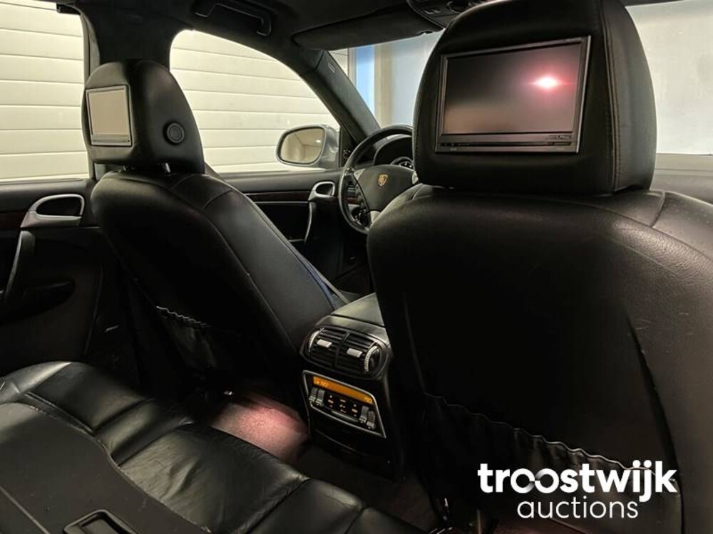 Porsche Turbo 4.5 V8 450PS 2004, 04-PN-JP