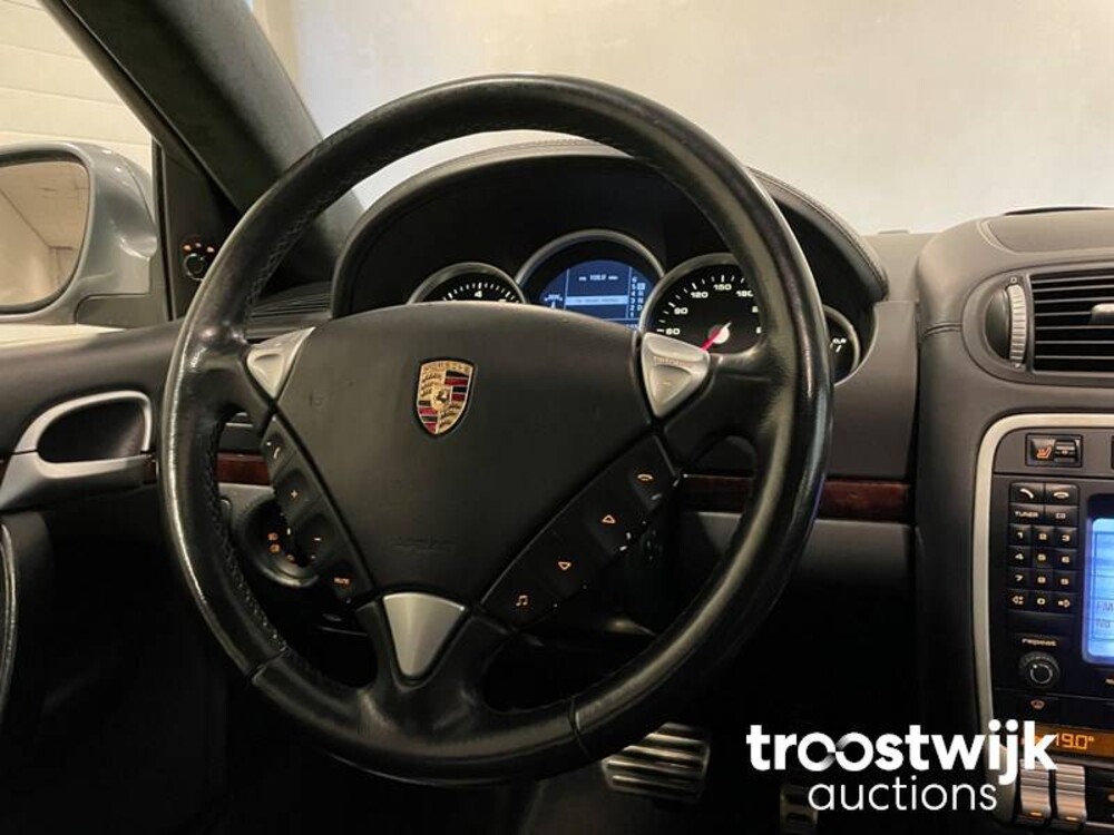 Porsche Turbo 4.5 V8 450PS 2004, 04-PN-JP