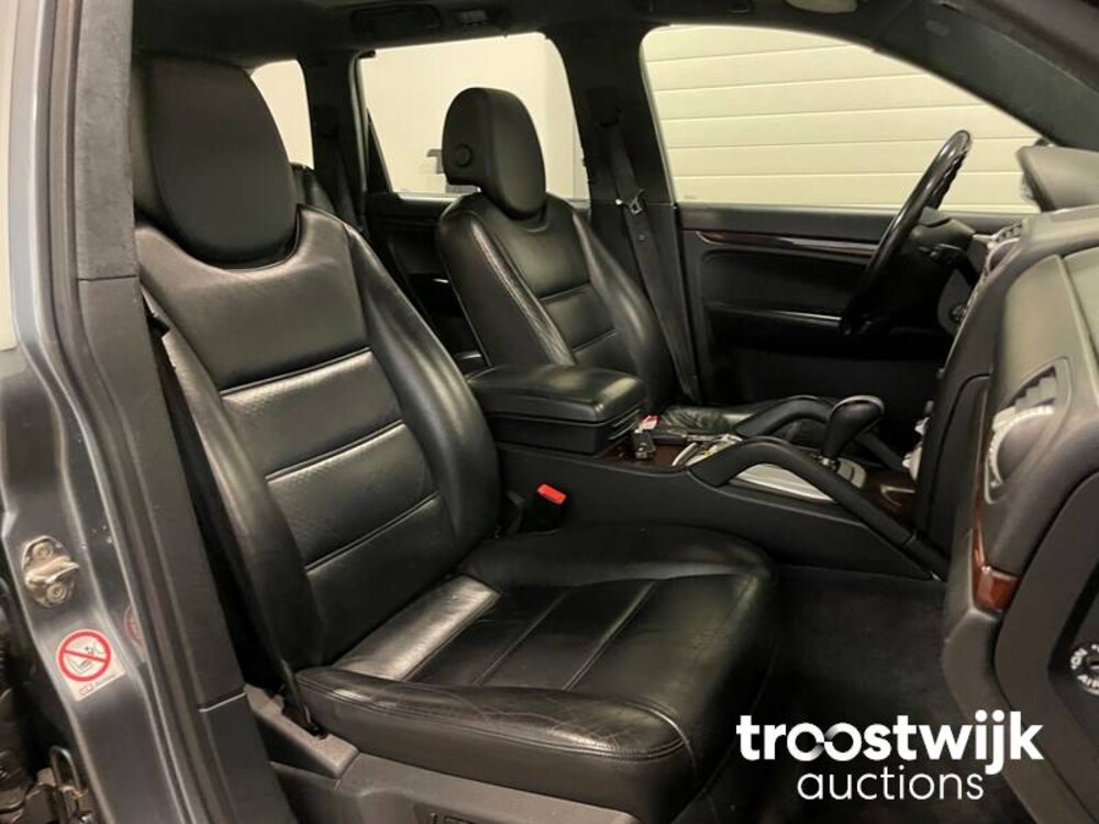 Porsche Turbo 4.5 V8 450PS 2004, 04-PN-JP