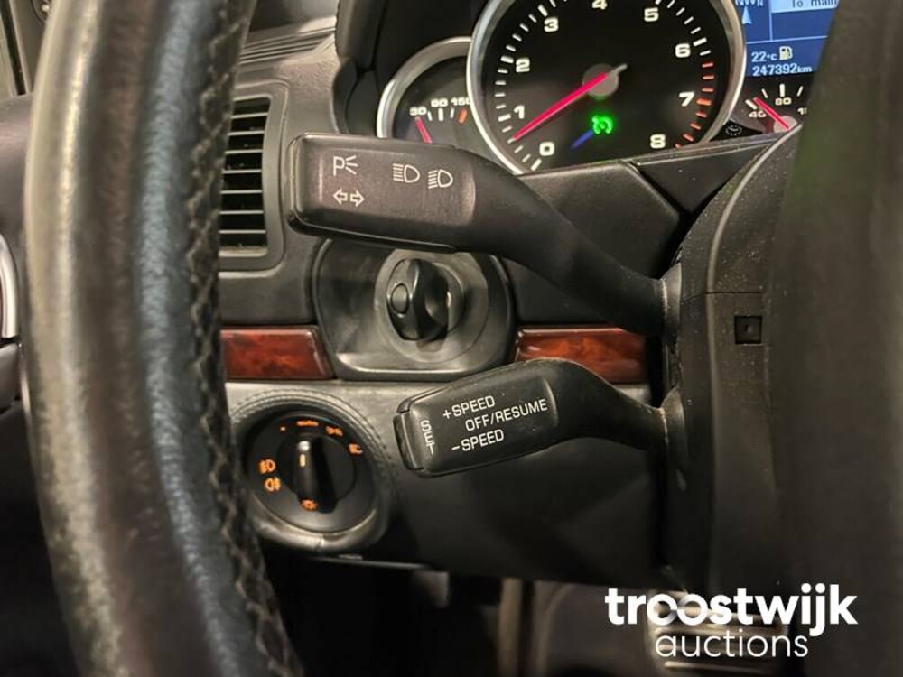 Porsche Turbo 4.5 V8 450PS 2004, 04-PN-JP