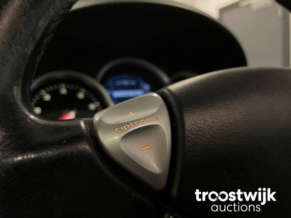 Porsche Turbo 4.5 V8 450PS 2004, 04-PN-JP