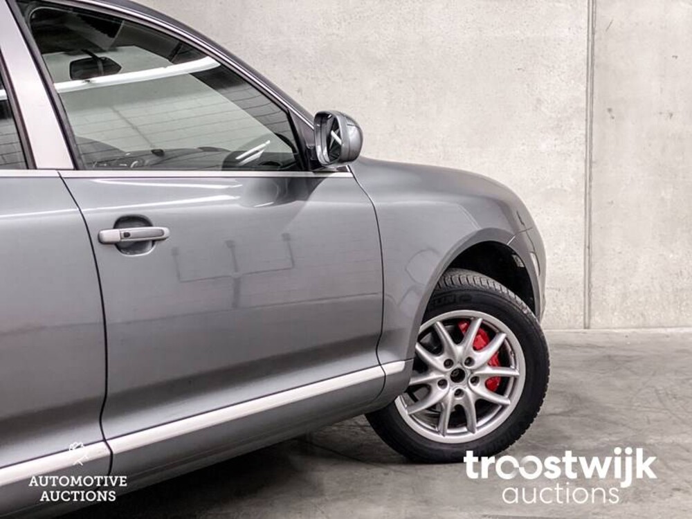 Porsche Turbo 4.5 V8 450PS 2004, 04-PN-JP