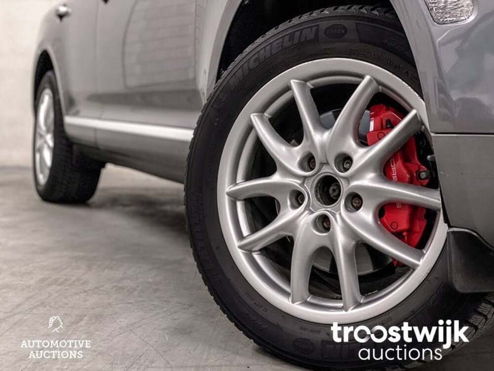 Porsche Turbo 4.5 V8 450PS 2004, 04-PN-JP