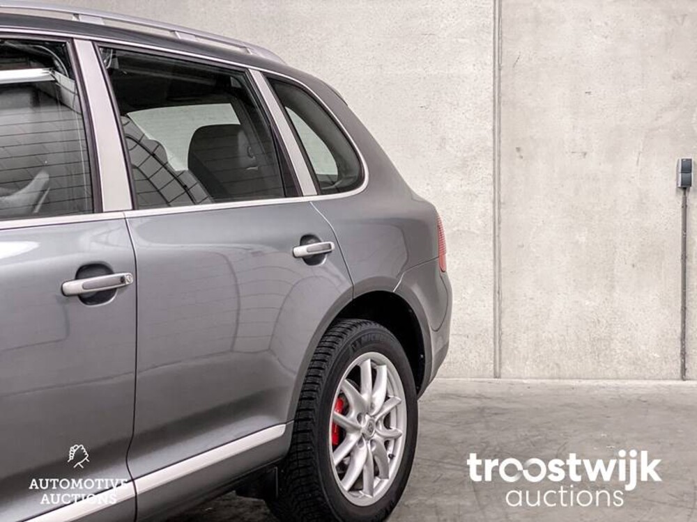 Porsche Turbo 4.5 V8 450PS 2004, 04-PN-JP