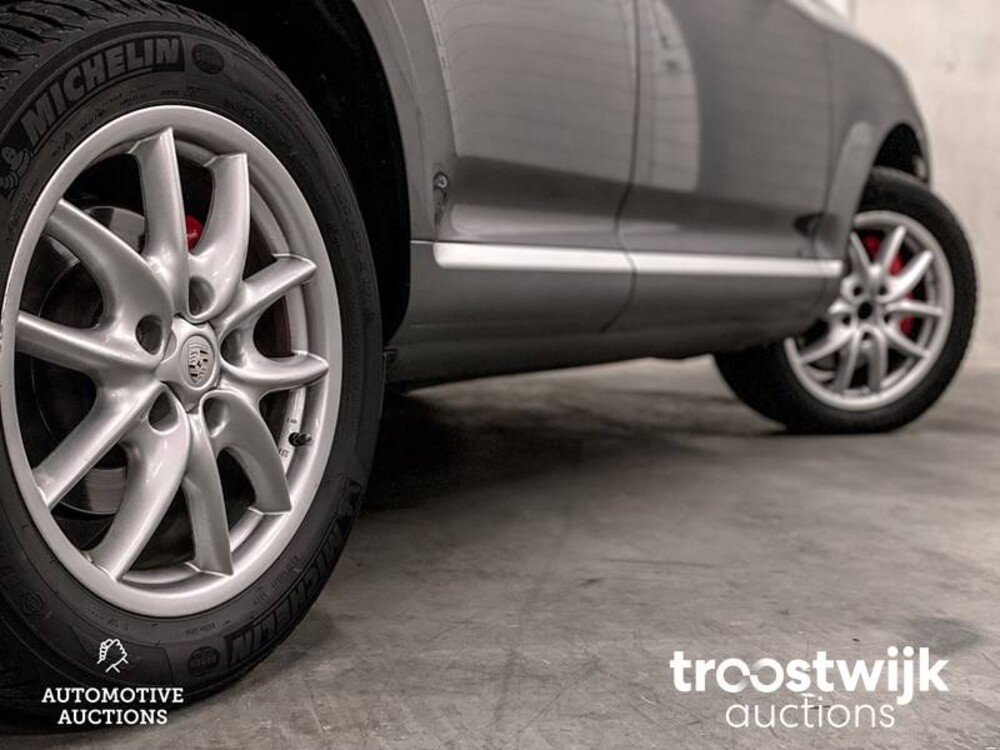 Porsche Turbo 4.5 V8 450PS 2004, 04-PN-JP