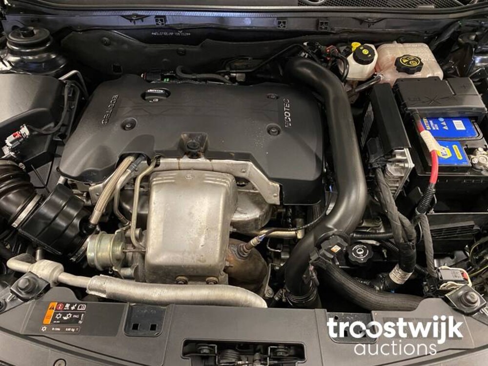 Opel Insignia Turbo Innovation 2.0 OPC Line 250PS 2015, L-587-YYY