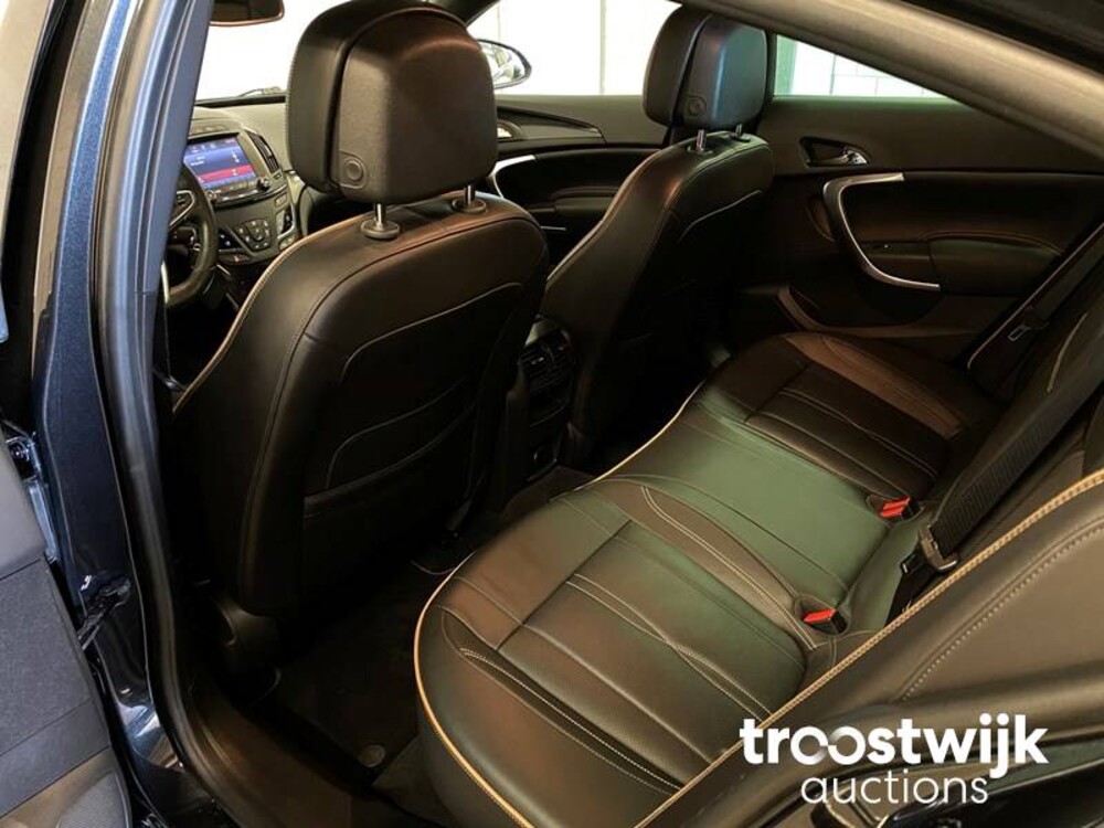 Opel Insignia Turbo Innovation 2.0 OPC Line 250PS 2015, L-587-YYY