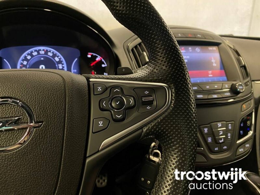 Opel Insignia Turbo Innovation 2.0 OPC Line 250PS 2015, L-587-YYY