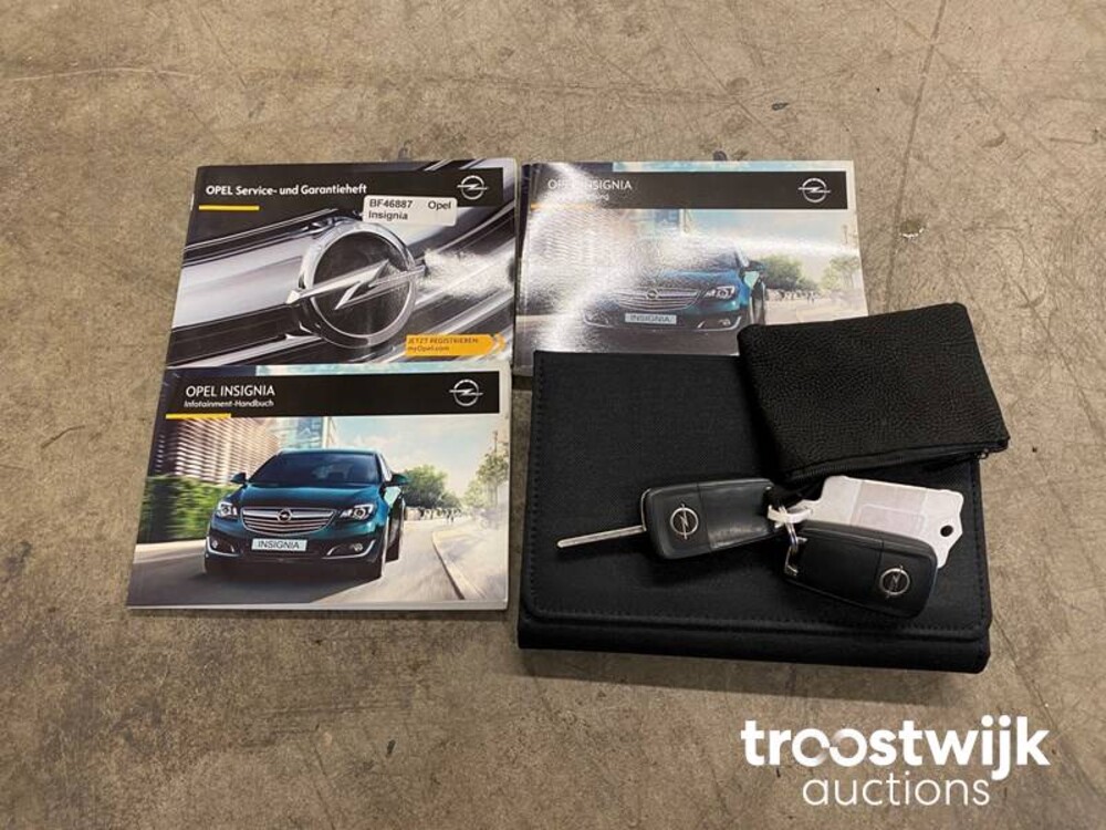 Opel Insignia Turbo Innovation 2.0 OPC Line 250PS 2015, L-587-YYY