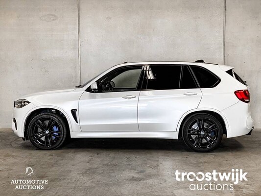 BMW X5M (F15) 4.4 V8 Akrapovic 575PS 2015, N-425-XZ