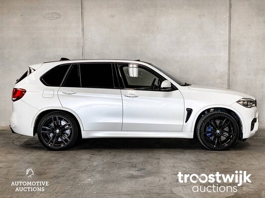 BMW X5M (F15) 4.4 V8 Akrapovic 575hp 2015, N-425-XZ