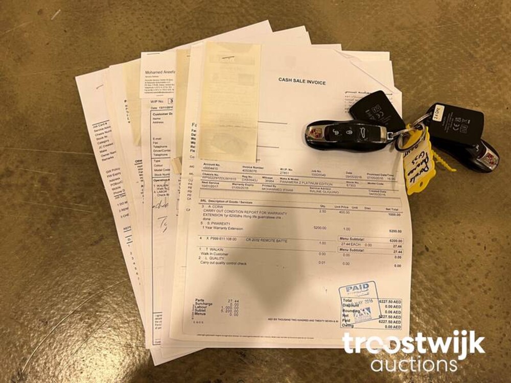 Porsche Panamera 3.6 Platinum Edition SportChrono 299PS 2013, L-185-HT