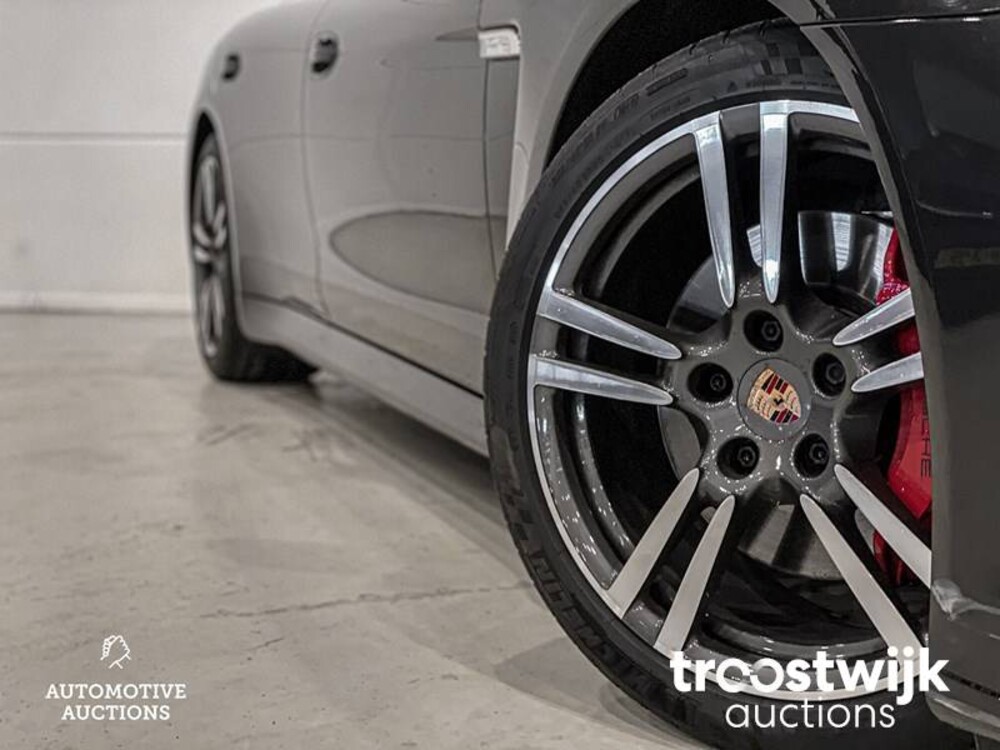 Porsche Panamera 3.6 Platinum Edition SportChrono 299PS 2013, L-185-HT