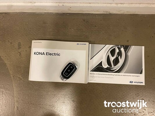 Hyundai Kona EV Premium 64 kWh 204hp 2019 -Orig. EN- XJ-955-Z