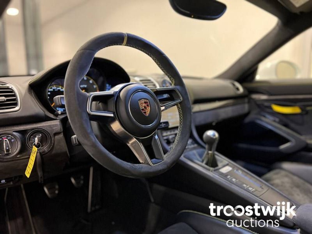 Porsche Cayman GT4 981 SportChrono 385hp 2016