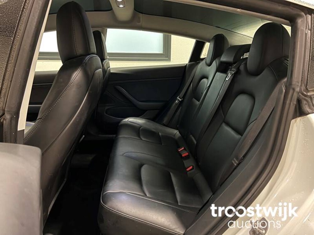 Tesla Model 3 Standard RWD Plus 238hp 2019 -Orig. NL-, G-739-DN