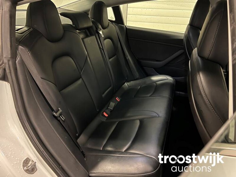 Tesla Model 3 Standard RWD Plus 238hp 2019 -Orig. NL-, G-739-DN