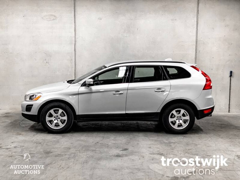 Volvo XC60 2.0 D4 Momentum 163hp 2013, 92-ZVZ-4