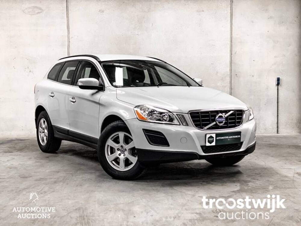 Volvo XC60 2.0 D4 Momentum 163hp 2013, 92-ZVZ-4