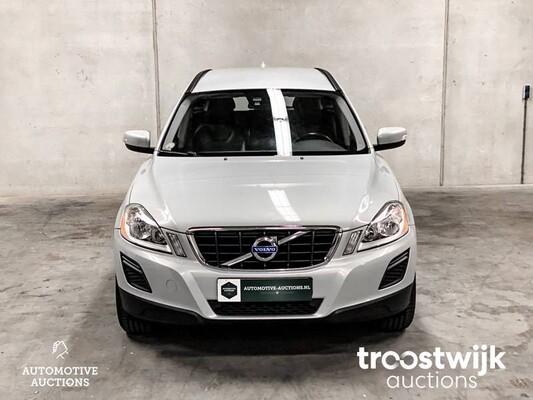 Volvo XC60 2.0 D4 Momentum 163pk 2013, 92-ZVZ-4