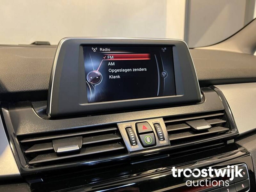 BMW 218i Gran Tourer 136PS 2016 -Original: NL-, JG-555-N