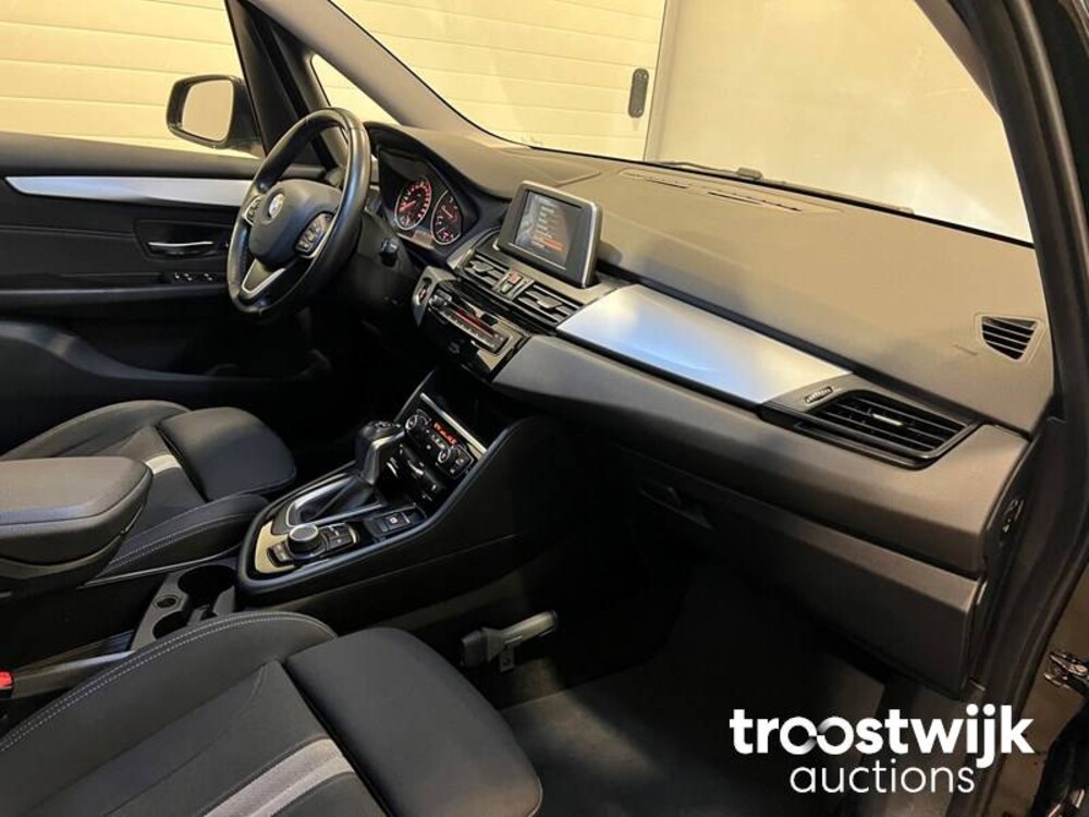 BMW 218i Gran Tourer 136PS 2016 -Original: NL-, JG-555-N