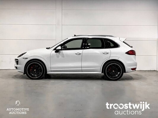 Porsche Cayenne GTS 4.8 V8 SportChrono 420pk 2014, HB-295-K