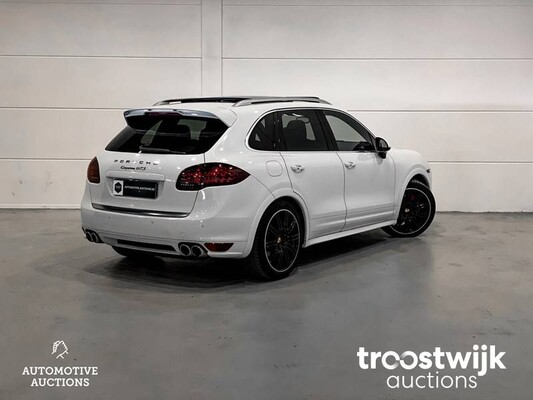 Porsche Cayenne GTS 4.8 V8 SportChrono 420pk 2014, HB-295-K