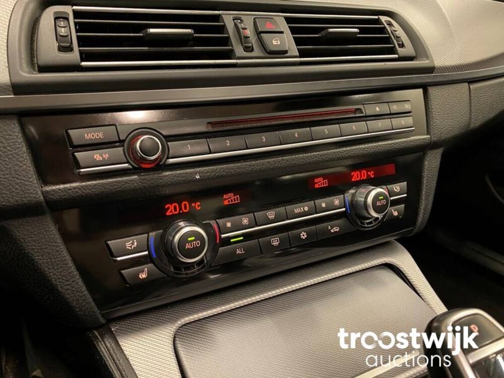 BMW 528i M-Sport High Executive 258hp 2011 -Orig. NL-, 30-RBZ-5