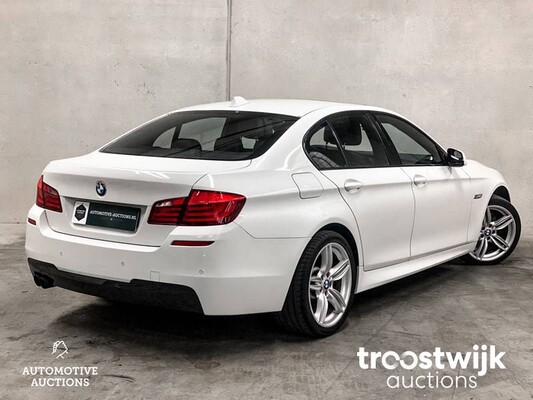 BMW 528i M-Sport High Executive 258hp 2011 -Orig. NL-, 30-RBZ-5